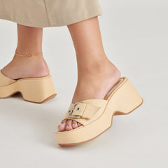 GISEL HEELS LT NATURAL WOVEN RAFFIA