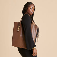 AUGUSTE TOTE BROWN STELLA