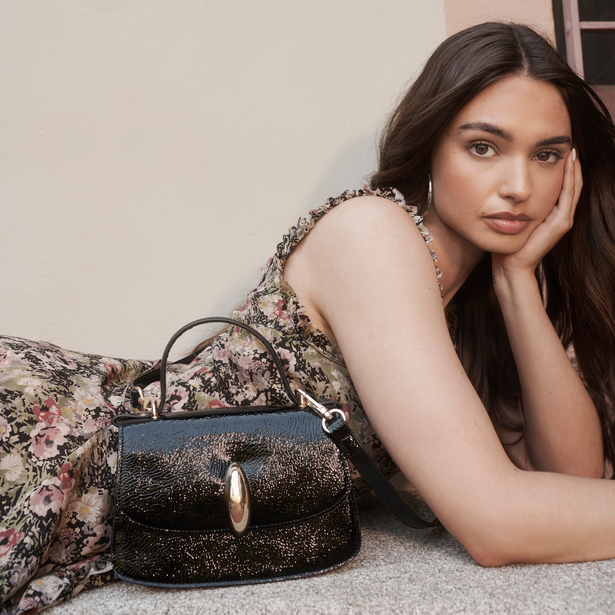 LUCIA CROSSBODY BLACK CRACKLED STELLA