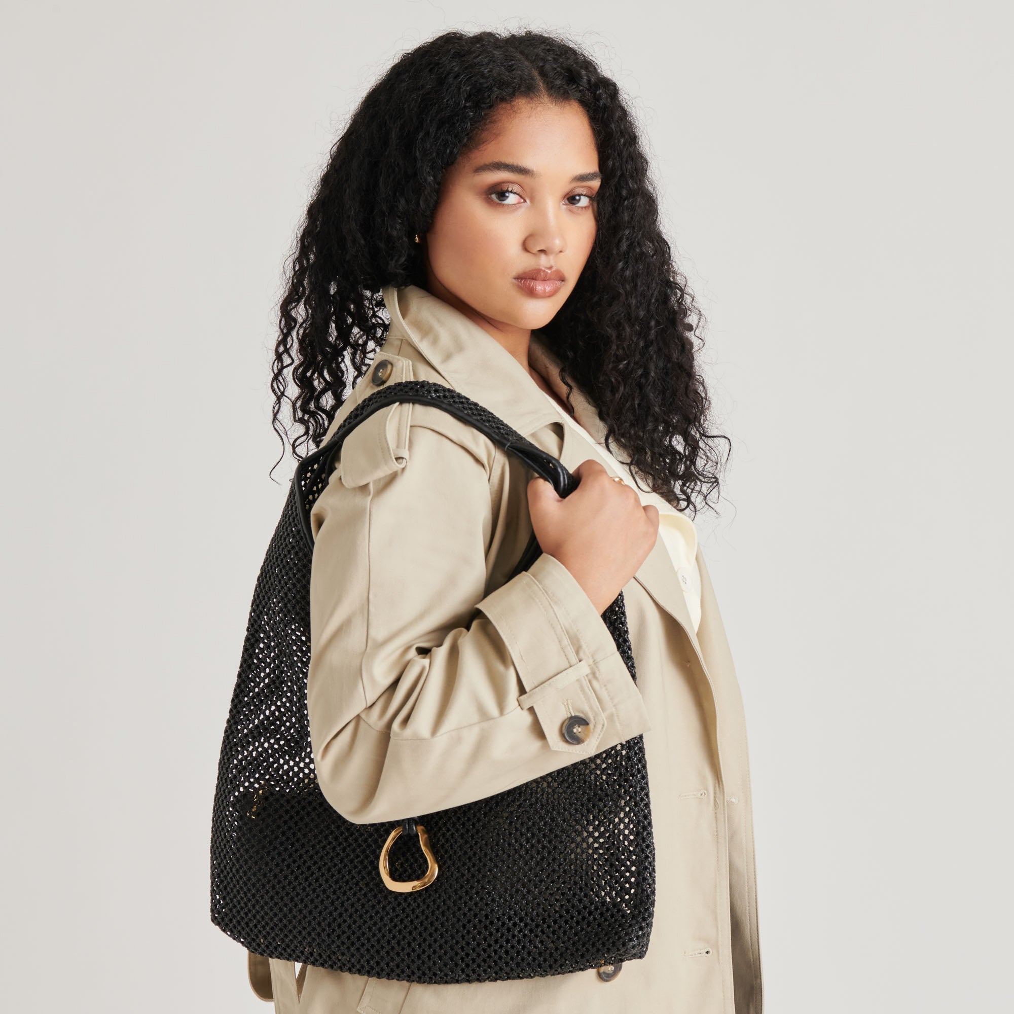 MISSIE TOTE BLACK RAFFIA MESH
