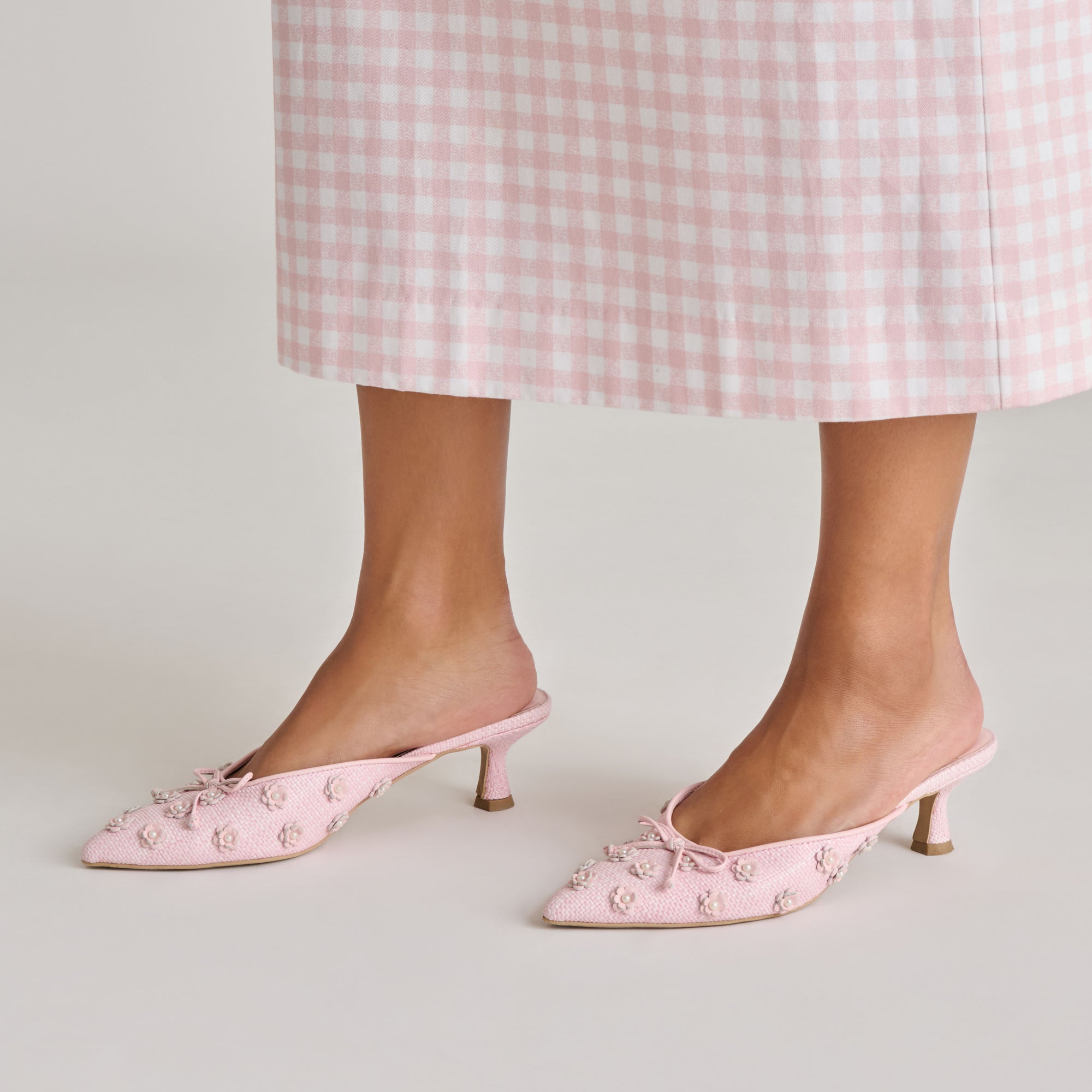 CAMILO X BYRDIE GOLF HEELS PINK RAFFIA