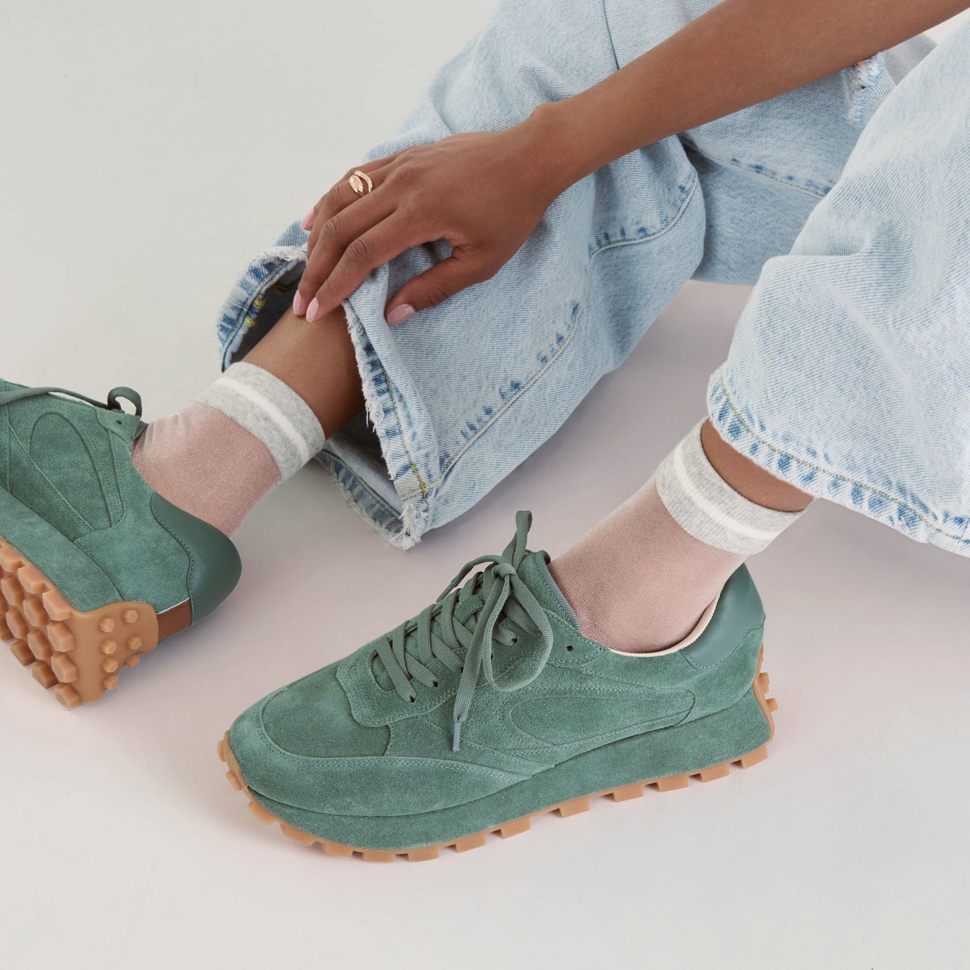 SHEER STRIPE CREW SOCKS 2 PACK BLACK GREY