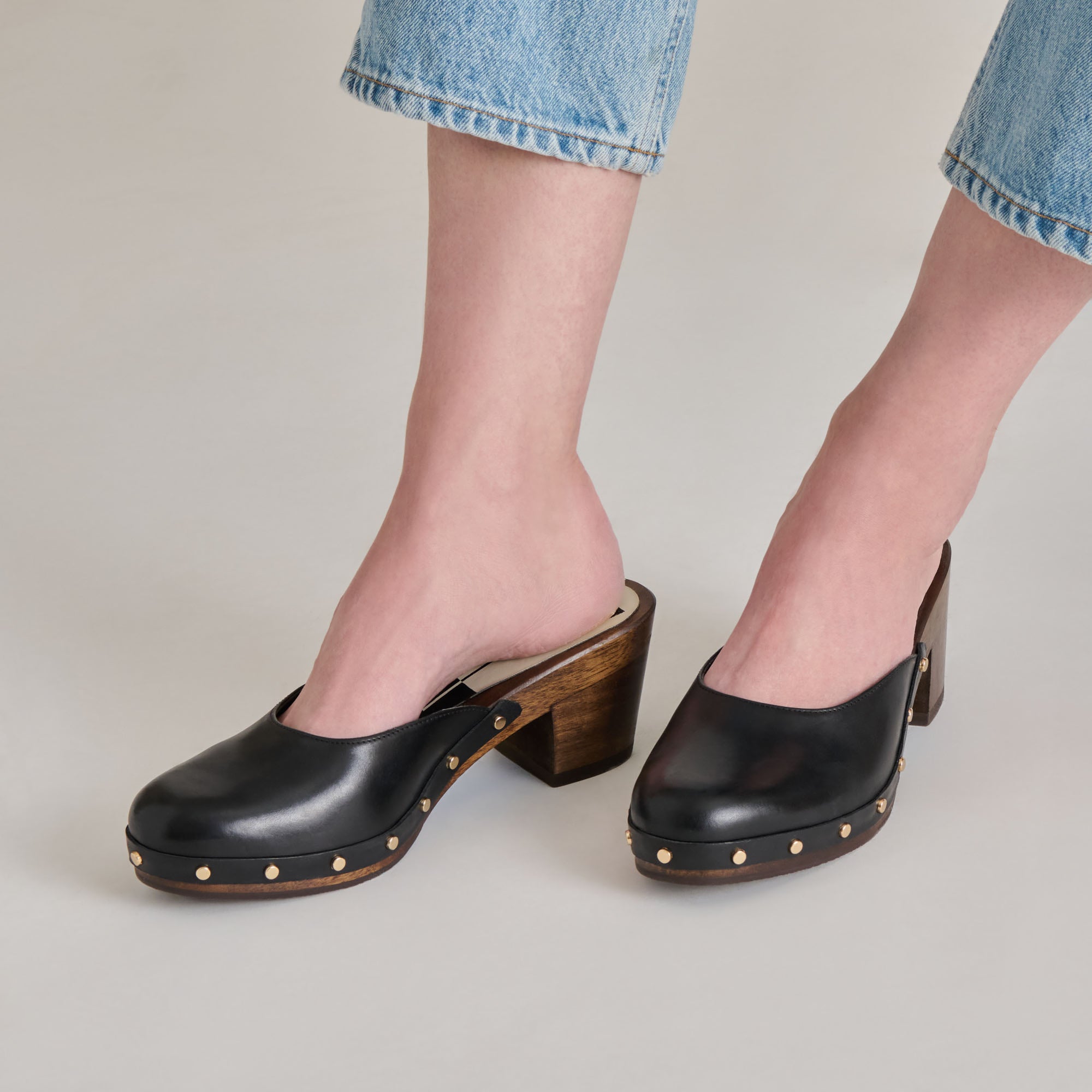 CAMYN HEELS BLACK LEATHER