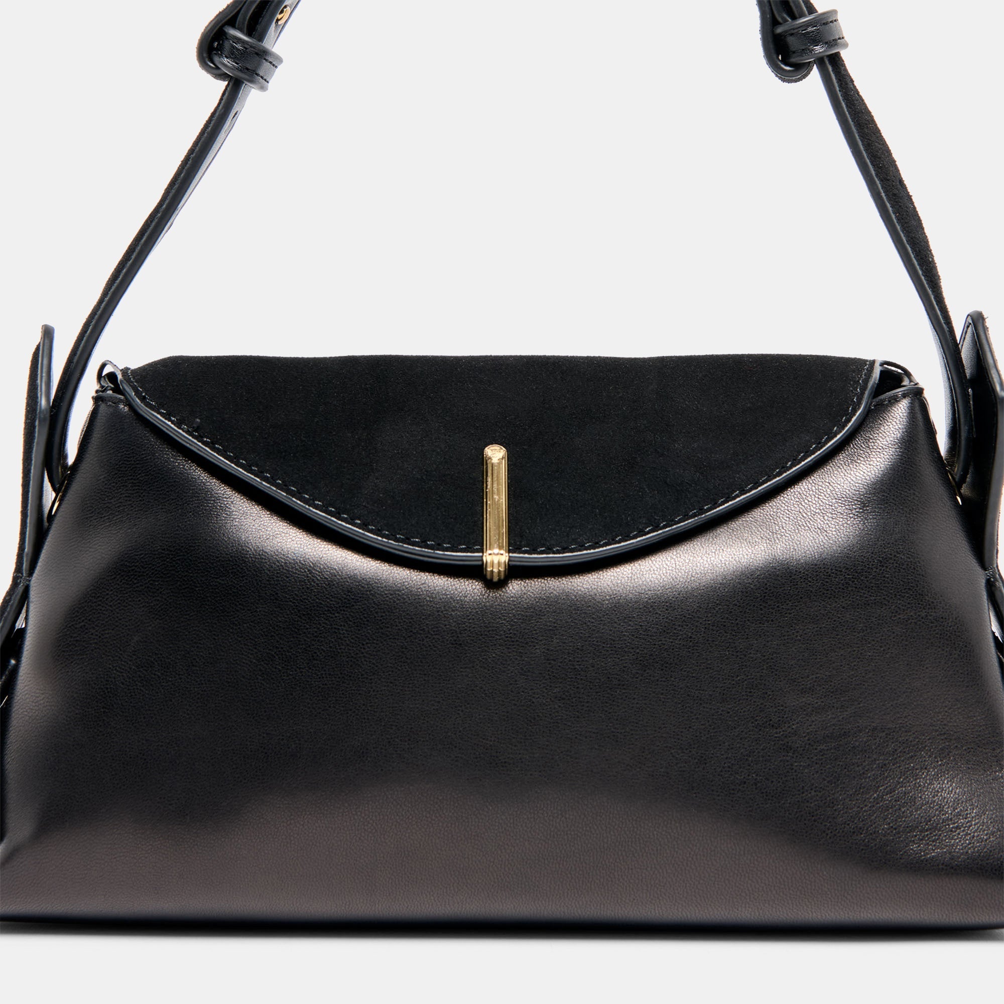 DEVYN SHOULDER BAG BLACK LEATHER